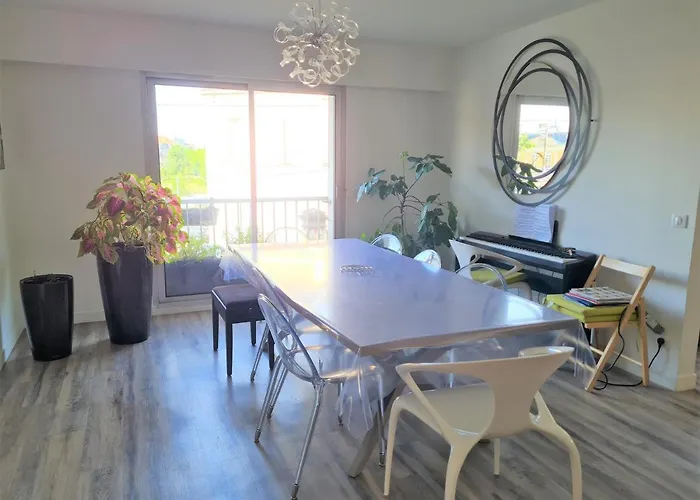 Lumineux 180 M2 - 4 -hypercentre - Proximité Tramway Appartamento *