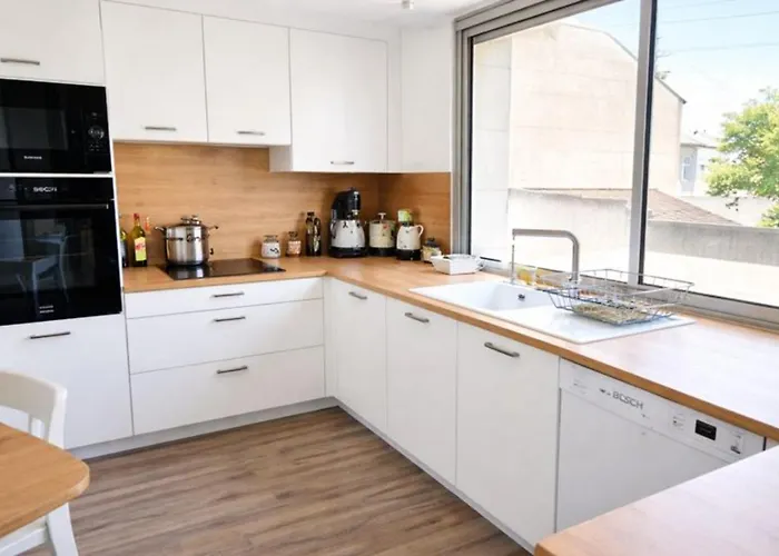 Lumineux 180 M2 - 4 -hypercentre - Proximité Tramway Appartamento